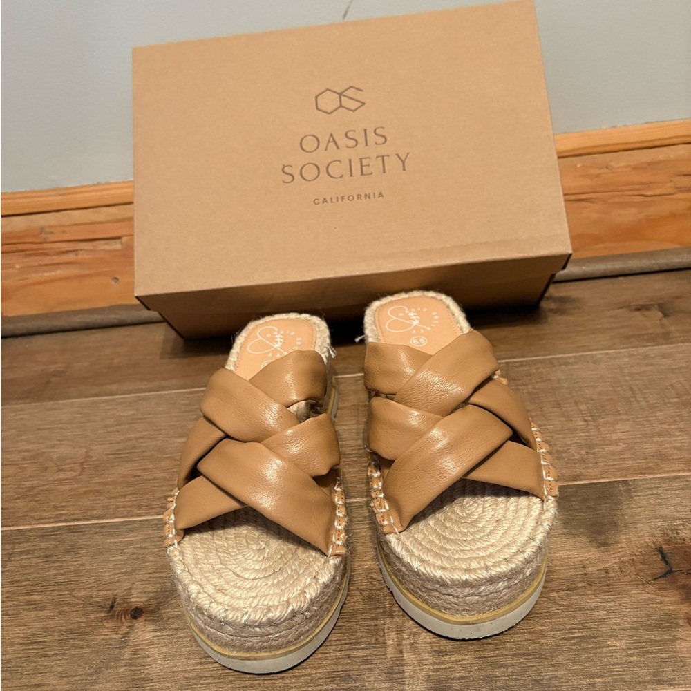 Oasis Society Women's Nude Rebel Espadrille Sandals